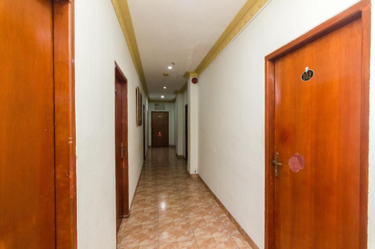 Oyo 2422 Rama Hotel Nagoya Luaran gambar